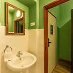 Hostel Spot *