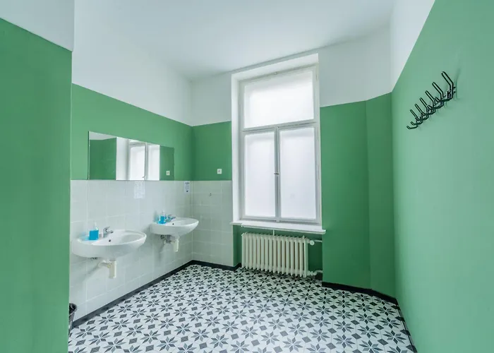 Spot Vandrerhjem *